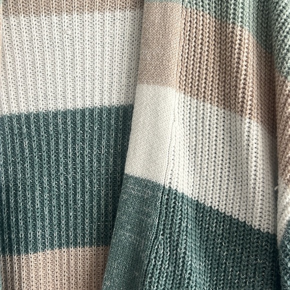 Nine West Sweater - Picture 3 of 3